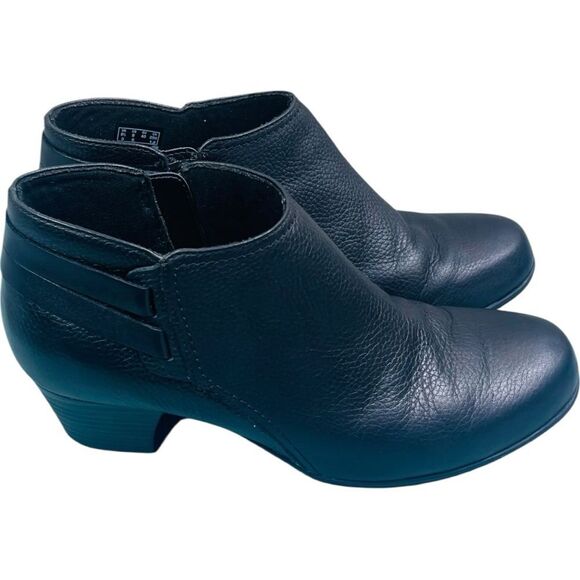 Clarks Valarie 2 Ashly Leather Ankle Boots - Picture 2 of 10